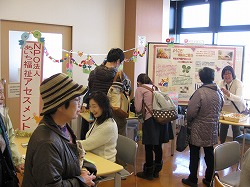 小さな駄菓子屋さんもオープン